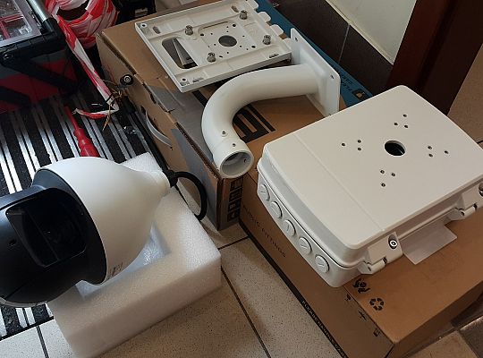 Przygotowanie kamer obrotowych i sprzętu do instalacji w obiekcie Kaszuby Wejherowo