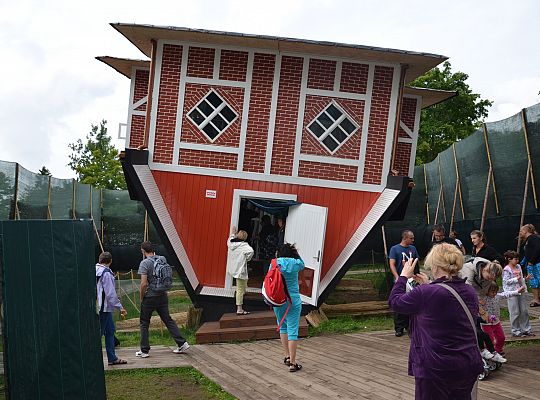 Domek do góry nogami sierpień 2013