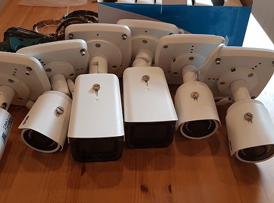 Przygotowanie do montażu kamer w powiecie słupskim