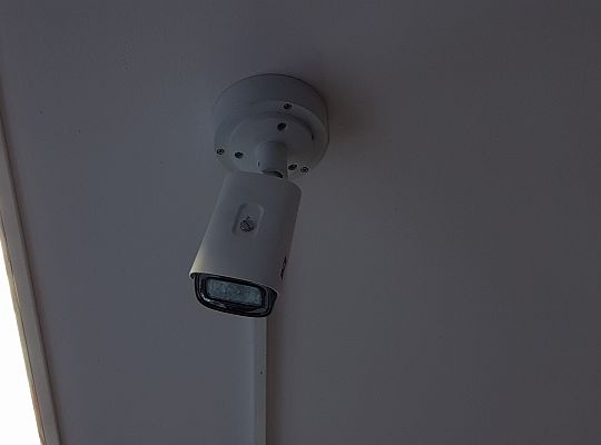 Montaż kamery zewnętrznej na terenie stacji paliw w Lęborku